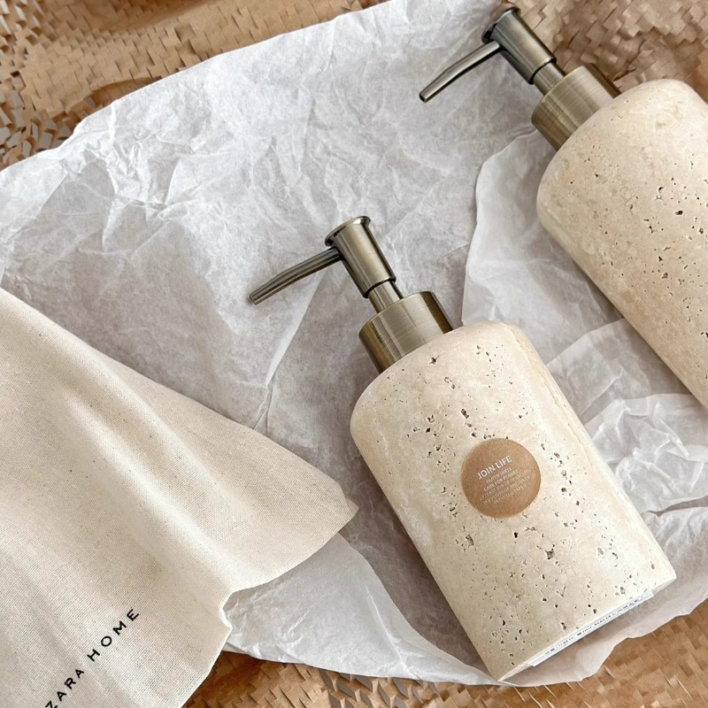 Dispenser per lozione in pietr - Luxury Skincare Bottles recensione e prezzo